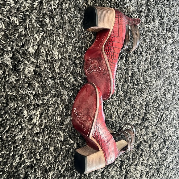 Freebird Randi Red Croco - Picture 4 of 8